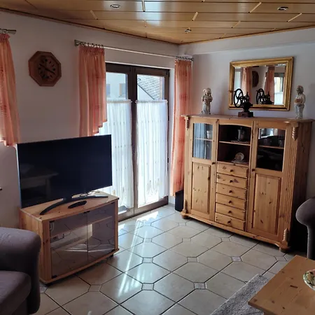 Burg- Und Moselblick Apartman *