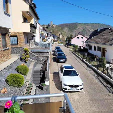 Apartment Burg- Und Moselblick *