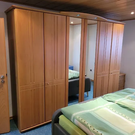 Apartman Burg- Und Moselblick *