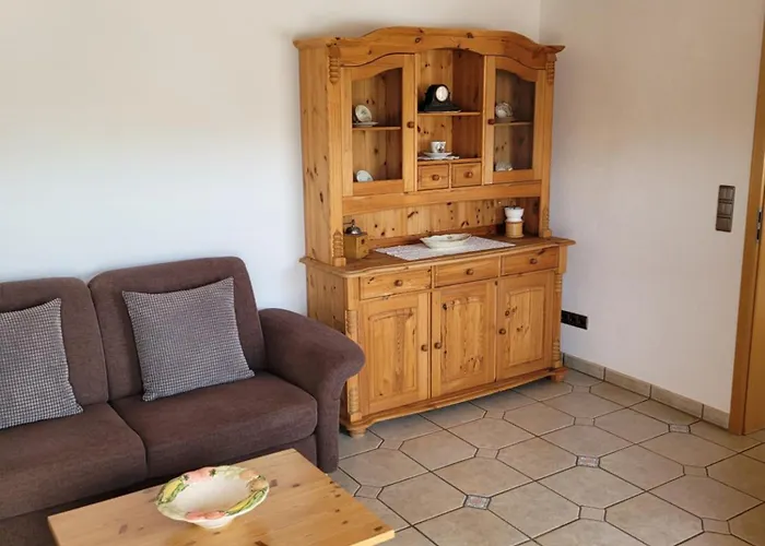 아파트 Burg- Und Moselblick